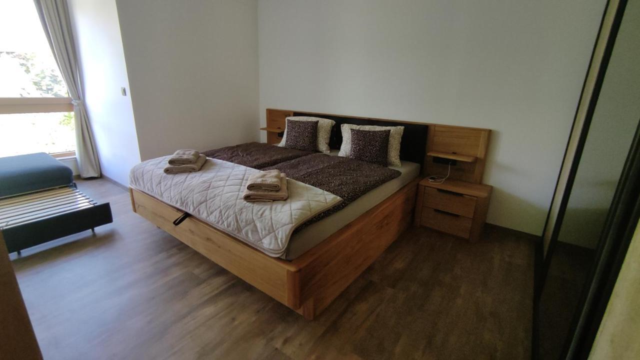 Apartman S Vyhladom Na Stity Ovruc 312 Štrbské Pleso Exterior foto