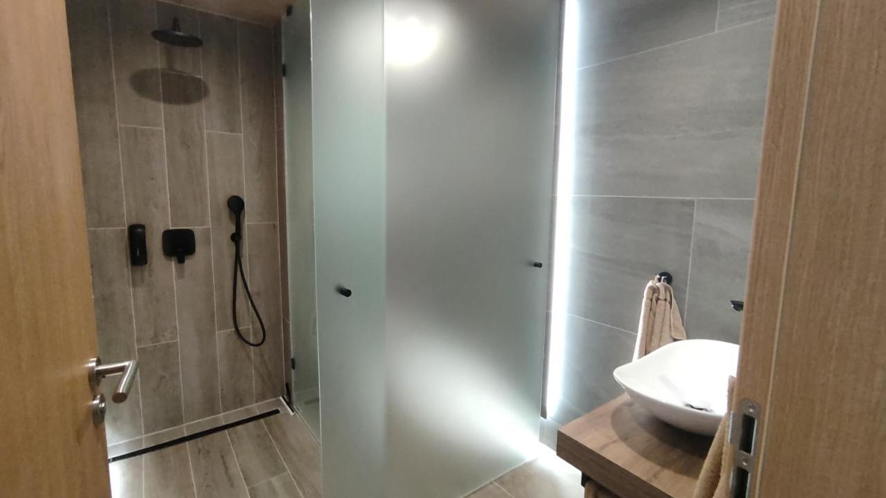 Apartman S Vyhladom Na Stity Ovruc 312 Štrbské Pleso Exterior foto